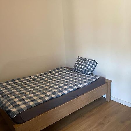 Lovely 1 Private Bedroom With Garden View Rotterdam Dış mekan fotoğraf