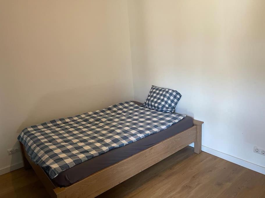 Lovely 1 Private Bedroom With Garden View Rotterdam Dış mekan fotoğraf