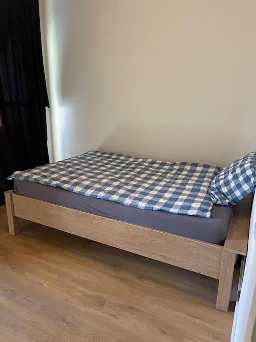 Lovely 1 Private Bedroom With Garden View Rotterdam Dış mekan fotoğraf